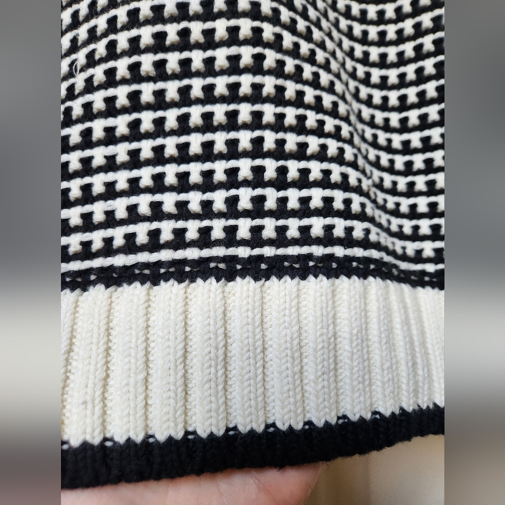 Madewell Textured Stitch Sweater In Black and White, Size Small NWT - Picture 4 of 6